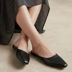 Banana Republic Women's Croc Embossed Black Leather Flat Mules Shoes Size 7